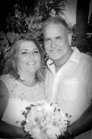 Auman_photo-284d retouched vignette blur wmask bw