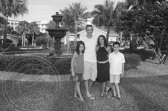 auman_photo-004b-bw
