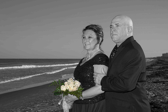 auman_photo-097c bw wcolor